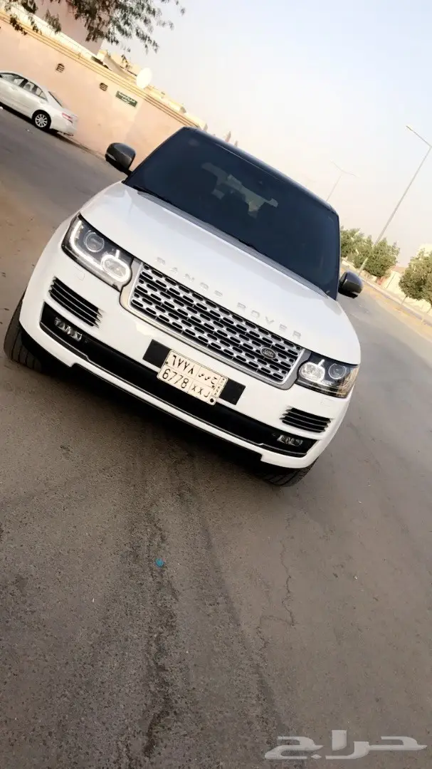 رنج روفر اوتوبقرافي  (image 11)