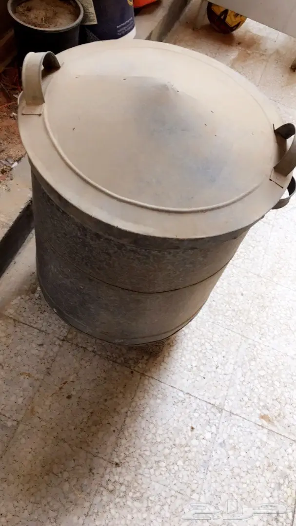 برميل مندي من الفخار 