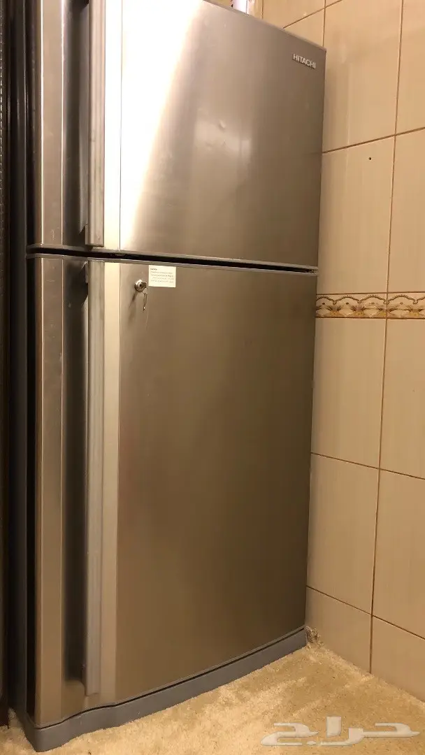 ثلاجة هيتاشي نظيفه جدا