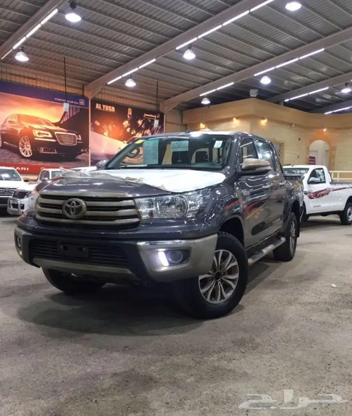 تويوتا هايلوكس ديزل دبل موديل 2017 (image 3)
