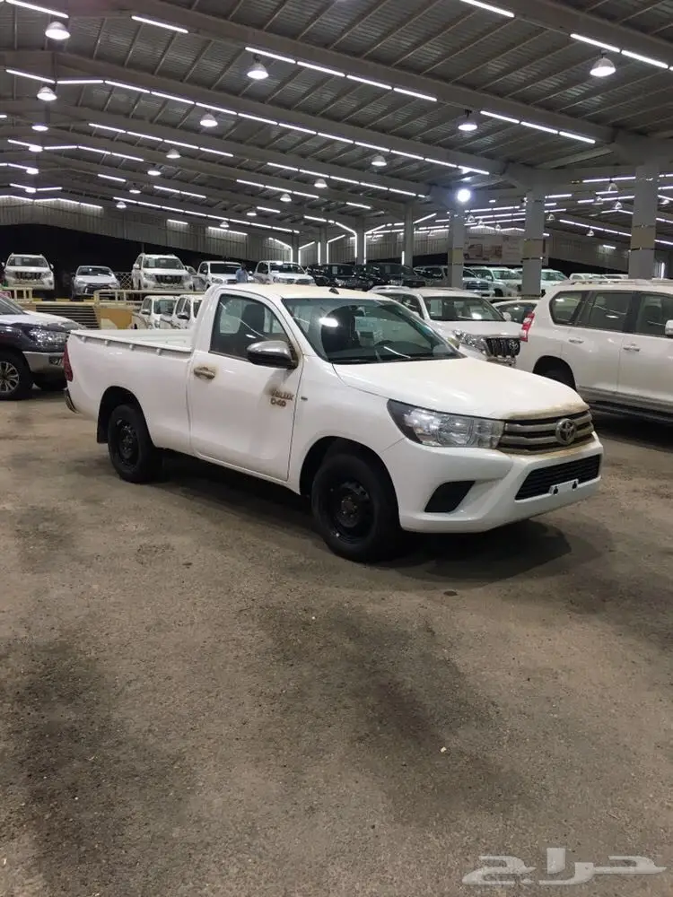 تويوتا هايلوكس غماره ديزيل موديل 2017 (image 3)