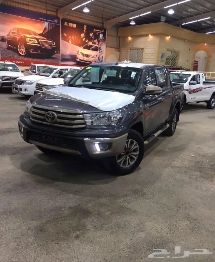 تويوتا هايلوكس ديزل دبل موديل 2017