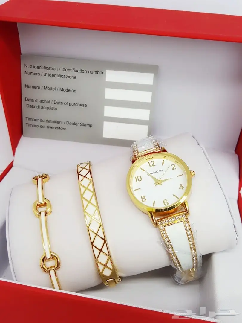 أطقم كالفن كلاين النسائية الجديدة - ألوان مذهلة! (image 2)