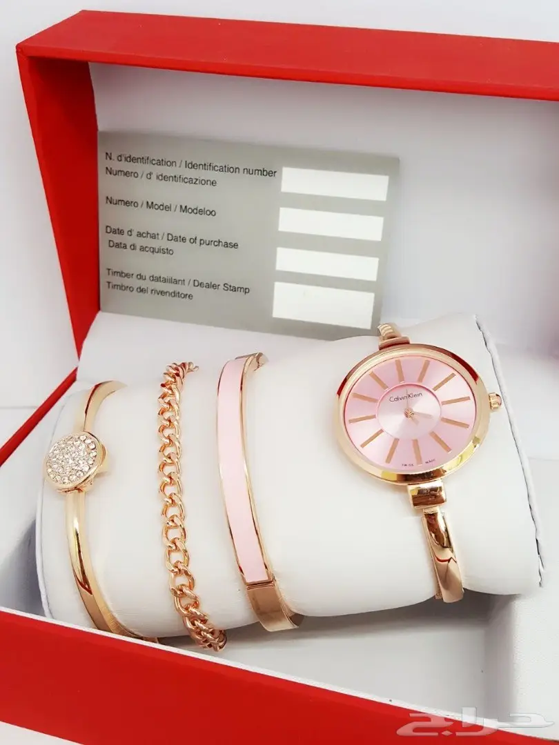 أطقم كالفن كلاين النسائية الجديدة - ألوان مذهلة! (image 4)