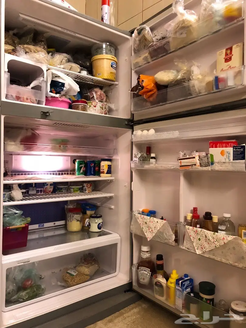ثلاجة هيتاشي نظيفه جدا (image 1)