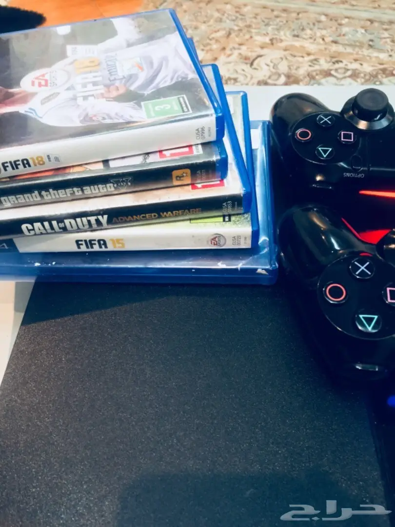 للبيع بلاستيشن 4 PS (image 2)