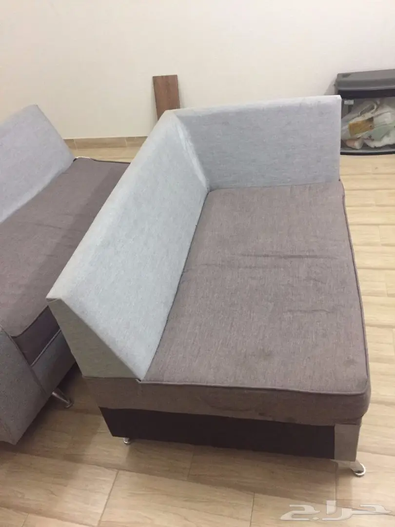 مجلس عزاب للبيع  (image 2)