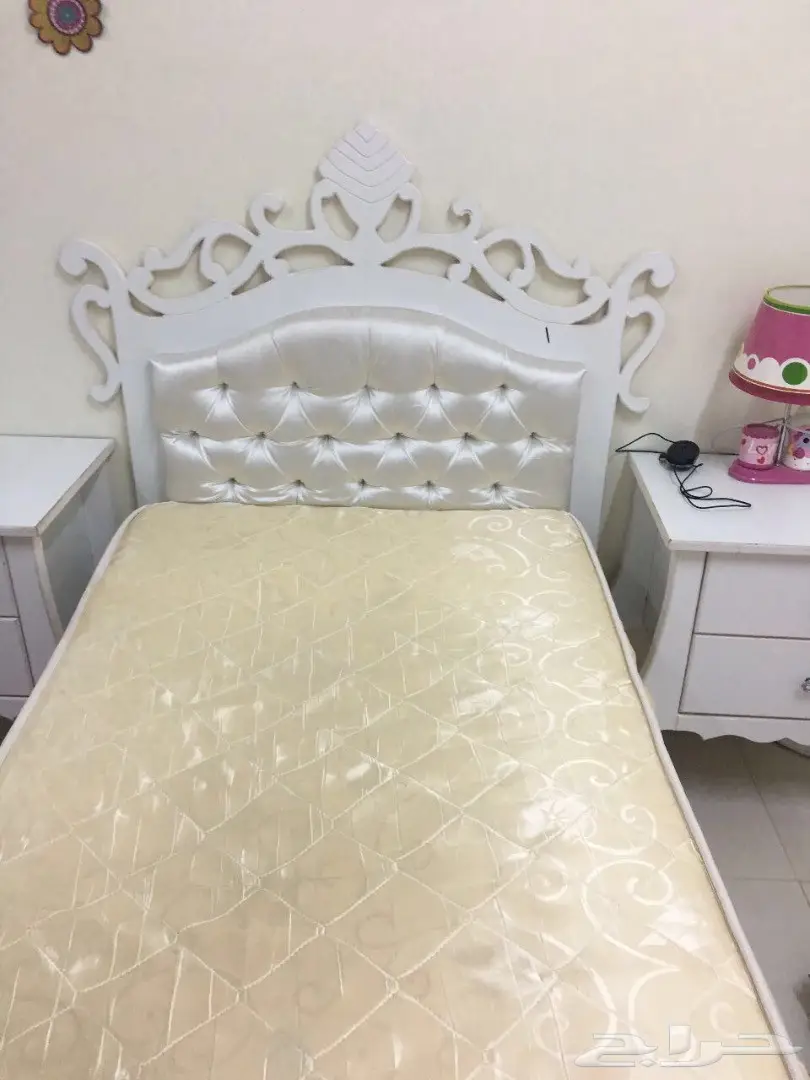 سرير نفر