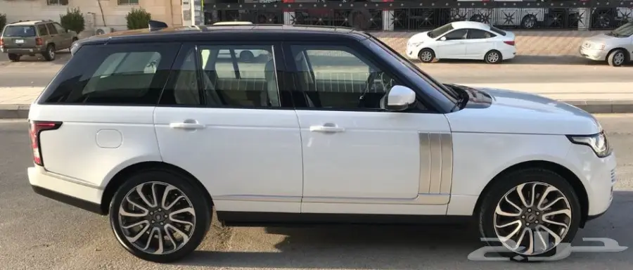 رانج روفر NA موديل 2017 ( عرض خاص ) (image 2)