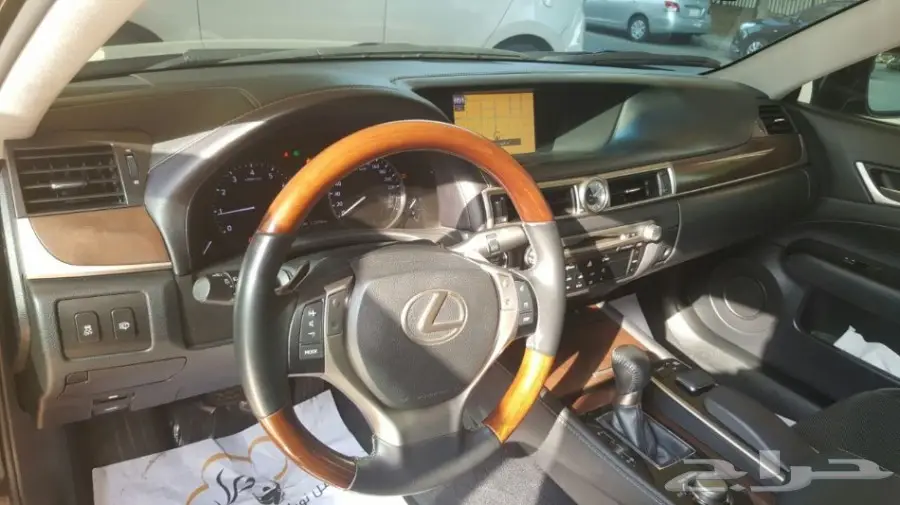 لكزس GS 350 موديل 2012