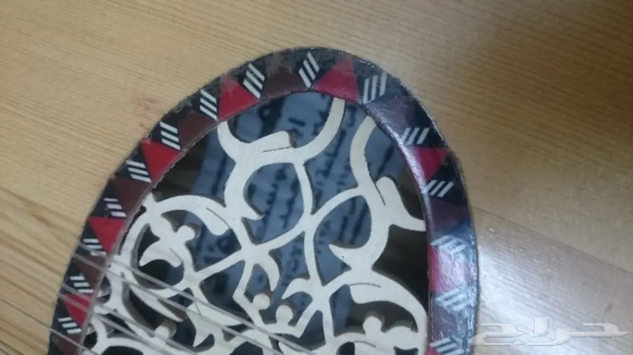 عود موسيقي فريد من صناعة محمد فؤاد 'مربش' للبيع أو البدل بجيتار (image 2)