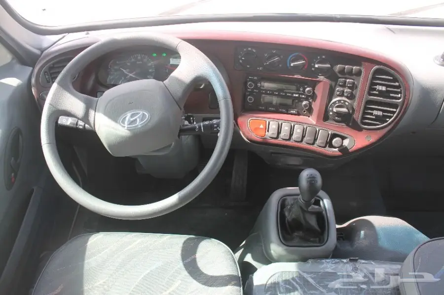 هونداي حافله 30 راكب موديل 2016 سعودي (image 6)