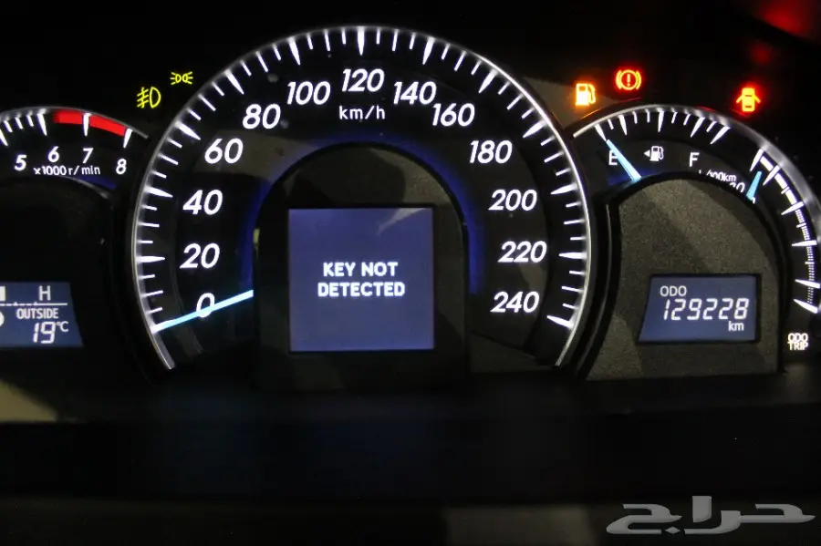 تويوتا اوريون موديل 2013 (image 7)