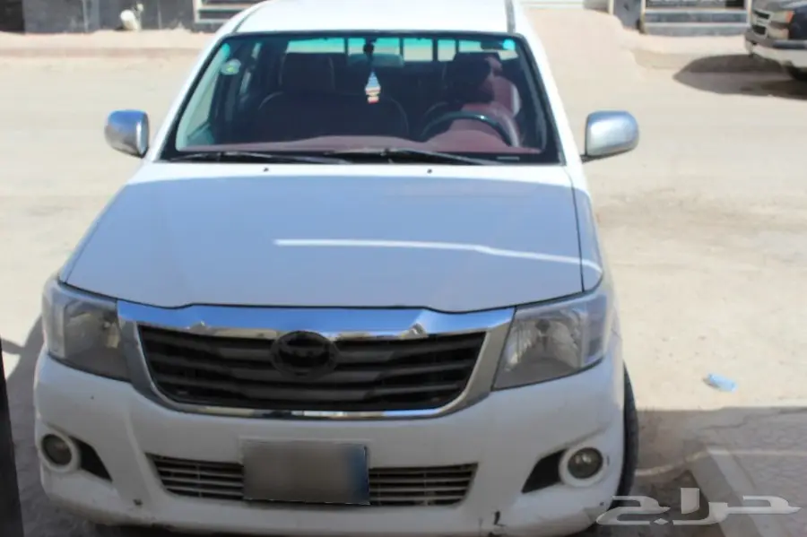 للبيع سيارة هايلكس موديل 2012  غمارتين (image 6)