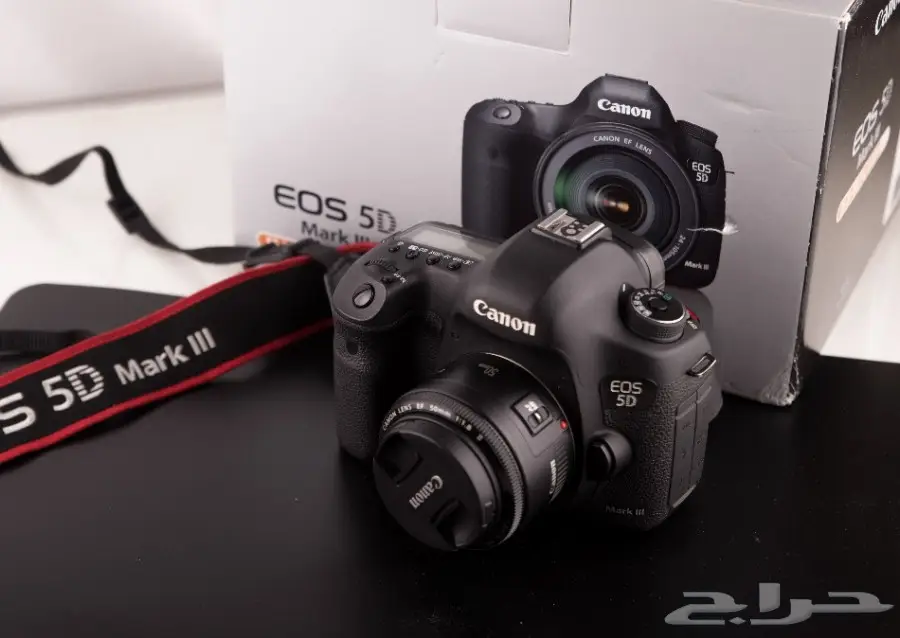  كانون 5d mark iii بحاله فوق الممتازة 