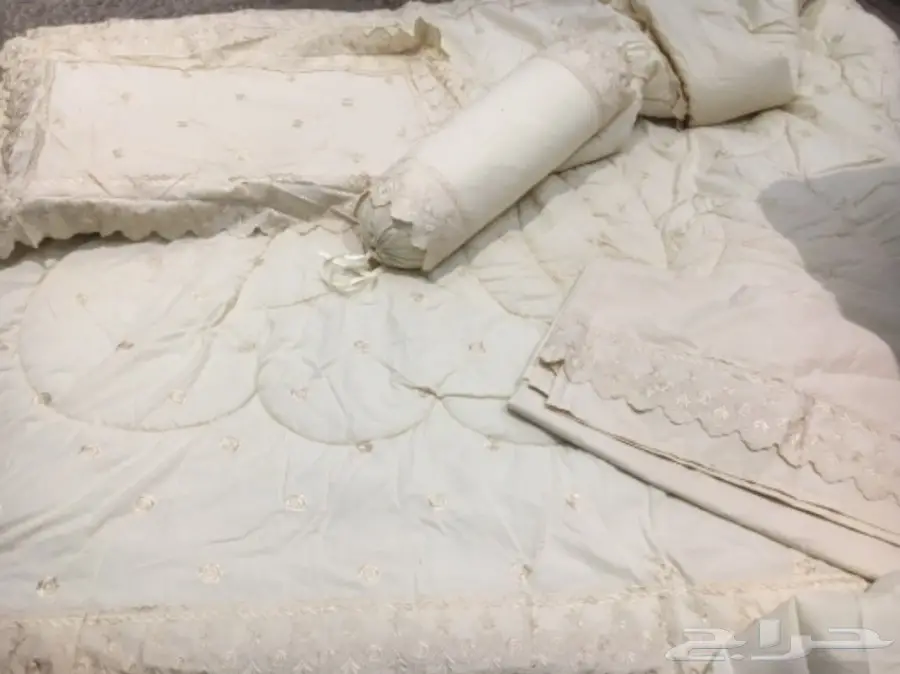 لحاف عروسه مطرز (image 1)