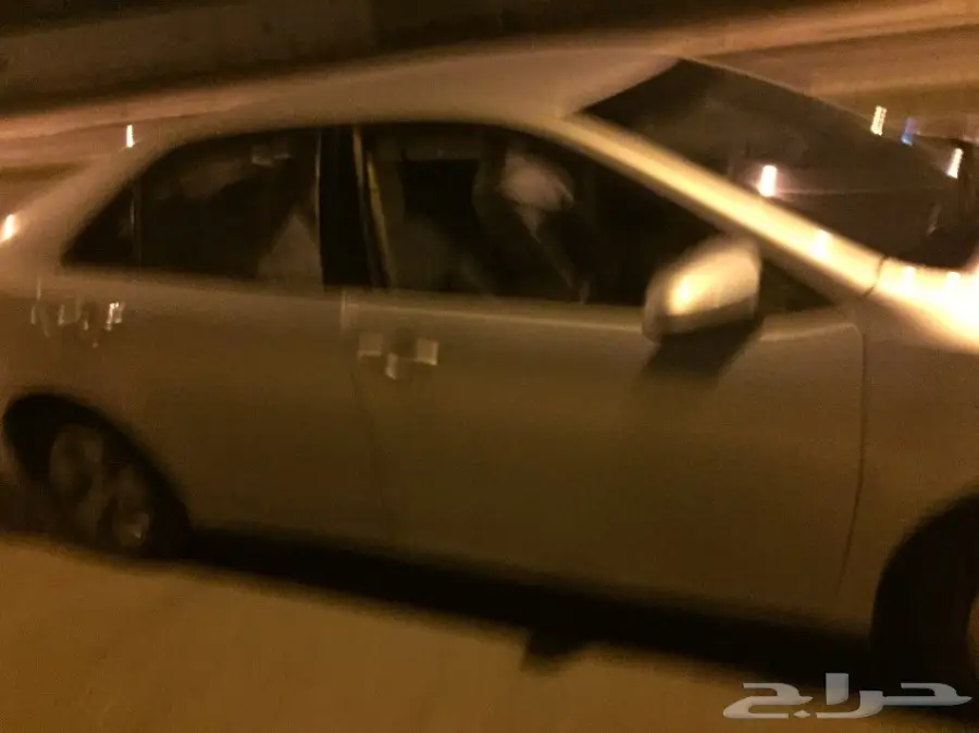 للبيع كامري 2012 GL (image 2)