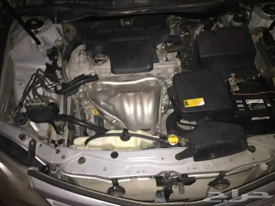 للبيع كامري 2012 GL (image 11)