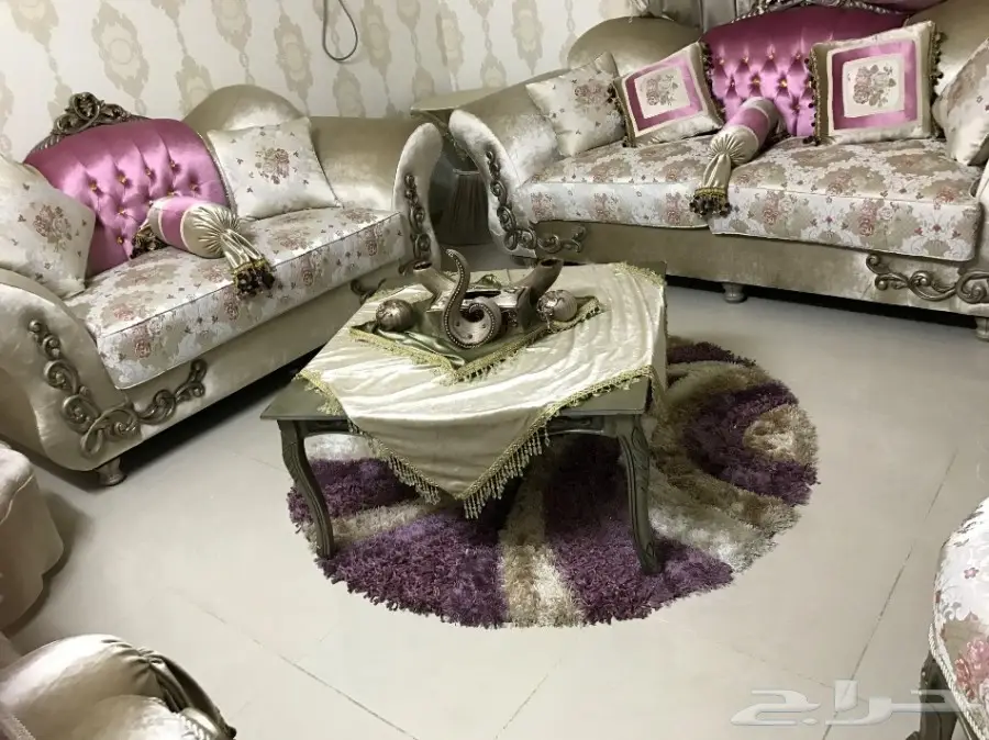 كنب نظيف جدا للبيع الجاد فقط (image 1)