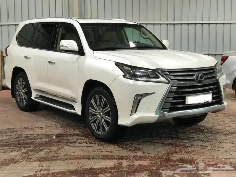  لكزس ال اكس 570 ابيض 2016 - معرض سما 2 (image 3)