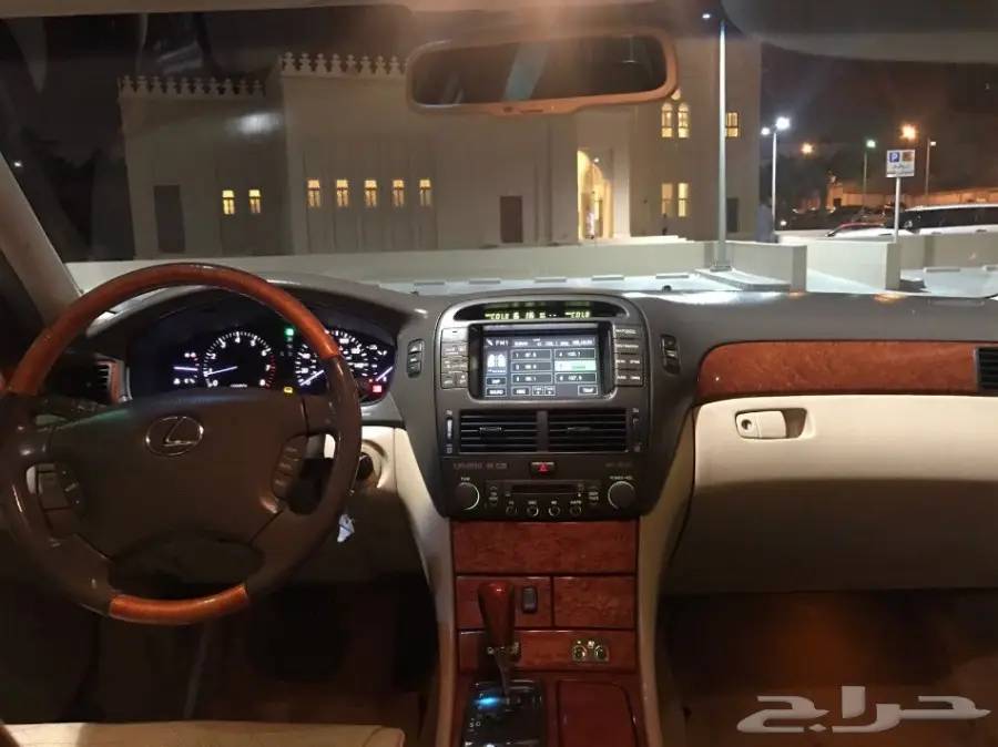 للبيع لكزس LS430 موديل 2005 وارد أمريكا (image 13)