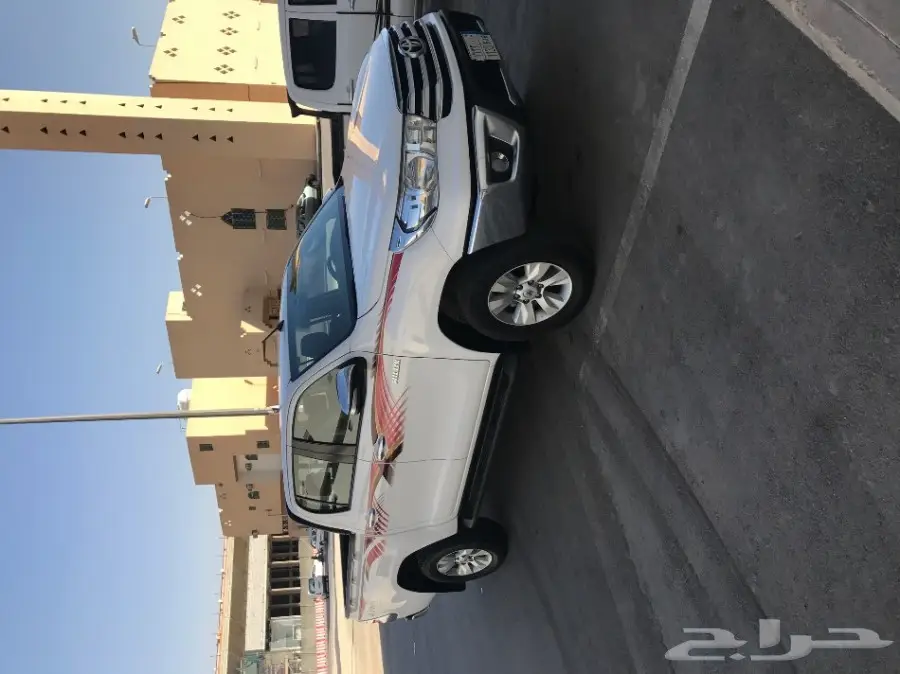 للبيع هايلوكس دبل 2016  (image 1)