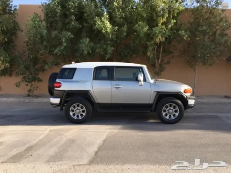 للبيع عاجل اف جي موديل 2011 سعودي عبداللطيف  (image 7)