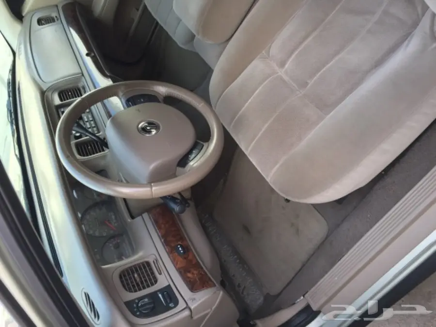 فورد ماركيز 2005 فل كامل للبيع