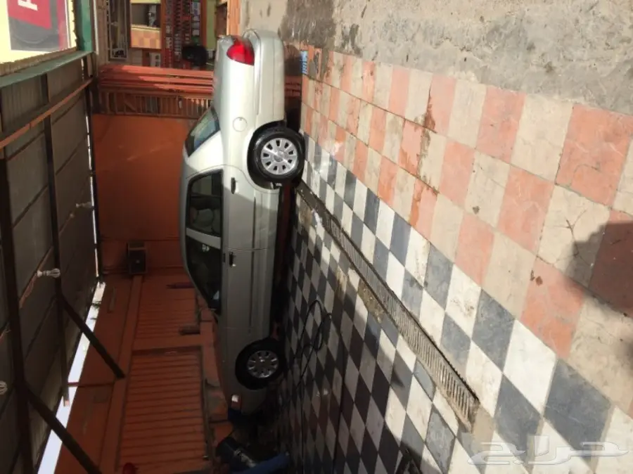 فورد ماركيز 2005 فل كامل للبيع (image 24)