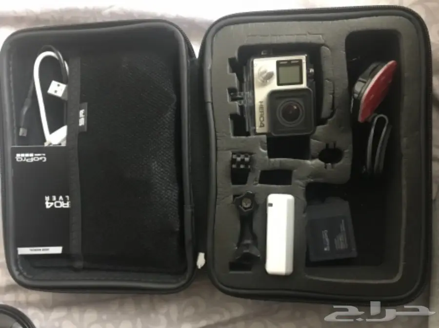 كاميرا GoPro - كاملة مع ملحقات!