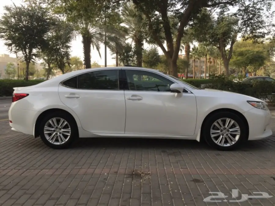 لكزس  ..ES 350   ..2014 ..CC ..  وكاله مخزن  (image 8)