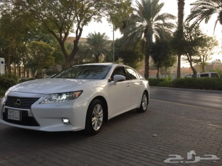 لكزس  ..ES 350   ..2014 ..CC ..  وكاله مخزن  (image 15)