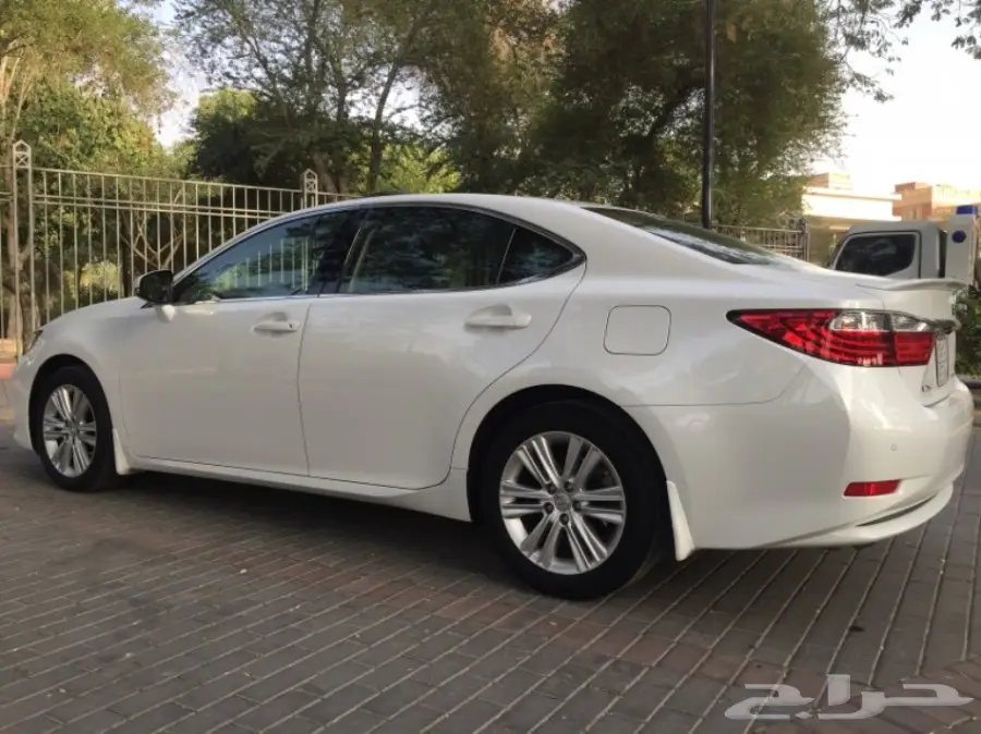 لكزس  ..ES 350   ..2014 ..CC ..  وكاله مخزن  (image 22)