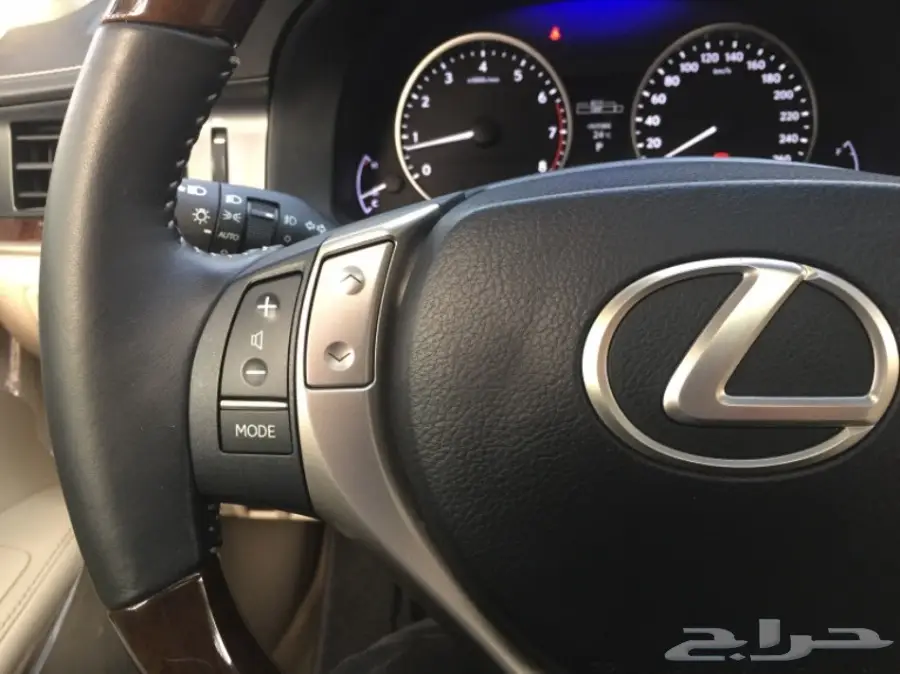 لكزس  ..ES 350   ..2014 ..CC ..  وكاله مخزن  (image 32)