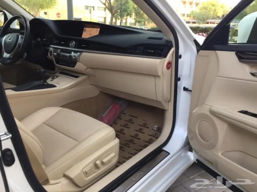 لكزس  ..ES 350   ..2014 ..CC ..  وكاله مخزن  (image 58)