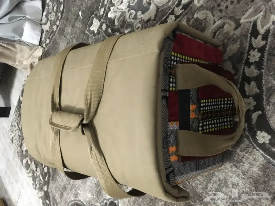 للبيع عزبة ومركاة وجلسه 