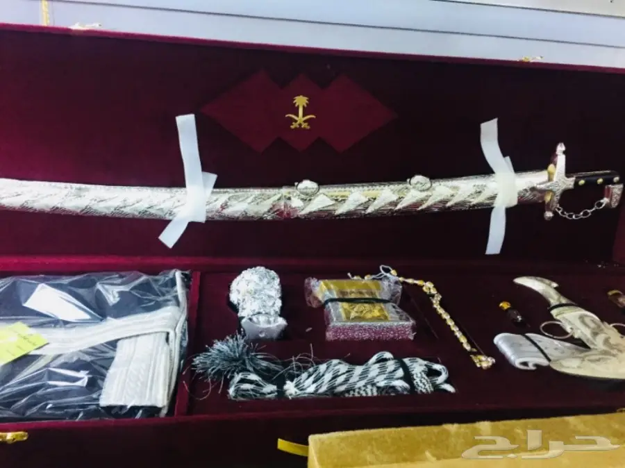 طقم هدية 2018 فخم بكل تفاصيله ويجمل شاهد  (image 7)