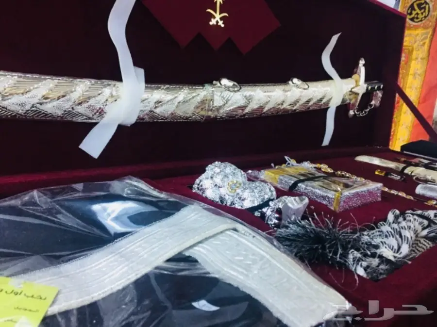 طقم هدية 2018 فخم بكل تفاصيله ويجمل شاهد  (image 8)
