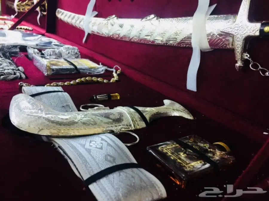 طقم هدية 2018 فخم بكل تفاصيله ويجمل شاهد  (image 12)