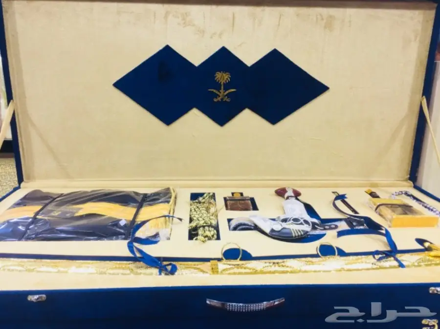 طقم هدية 2018 يجمل وحصريا افخم هدية شاهد  (image 1)