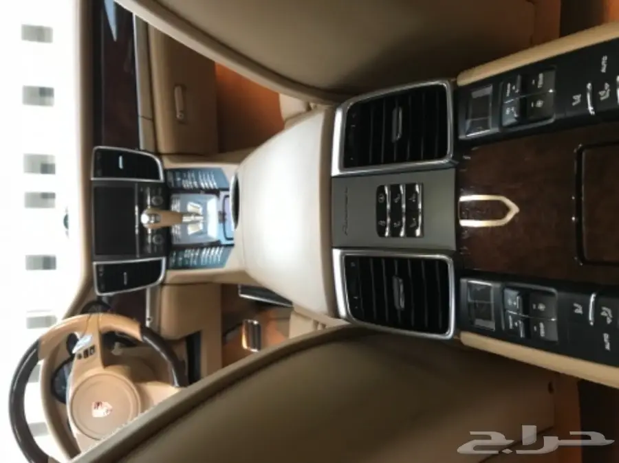 بورش بانوميرا4S موديل 2011 (image 6)