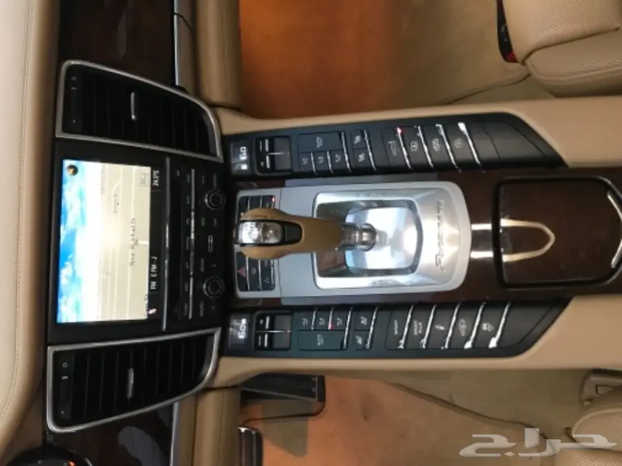 بورش بانوميرا4S موديل 2011 (image 7)