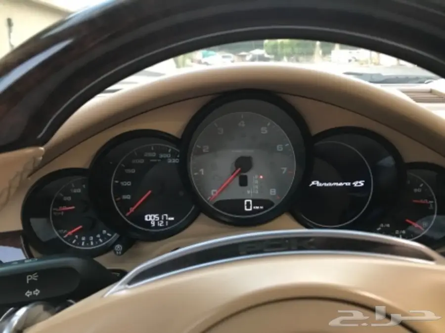 بورش بانوميرا4S موديل 2011 (image 8)