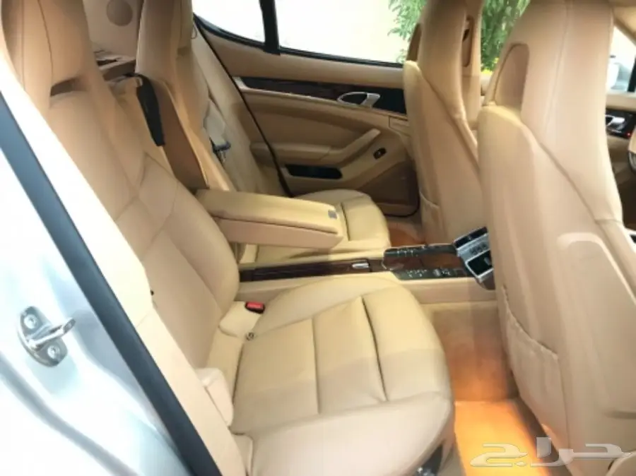 بورش بانوميرا4S موديل 2011 (image 12)