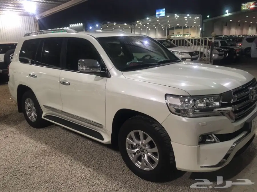 للبيع في اكس ارا 2017 شبه جديد  (image 1)