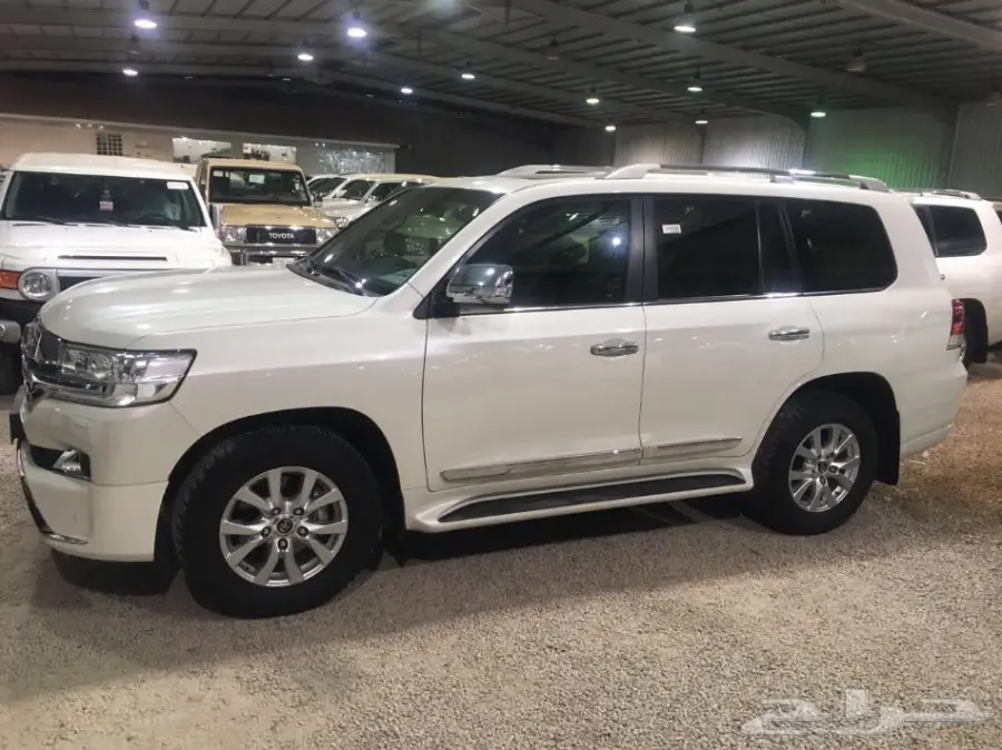 للبيع في اكس ارا 2017 شبه جديد  (image 6)