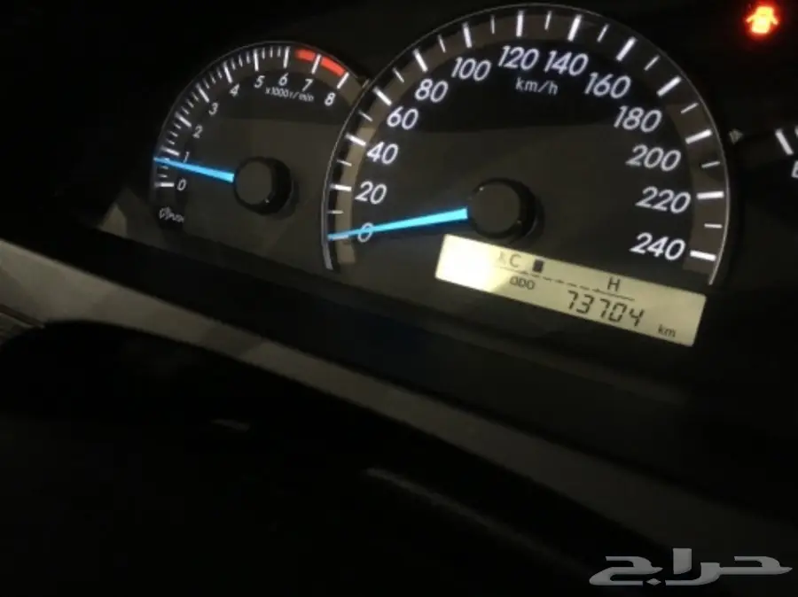 للبيع تويوتا كامري GLX-2016 بصمةفل (image 6)