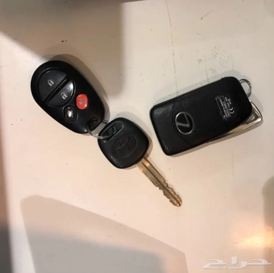 مفتاح تويوتا و لكزس