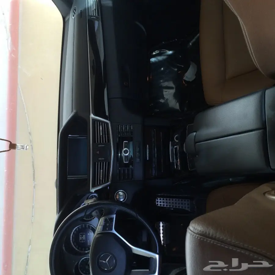مرسيدس E300 2012 نضيف جدا