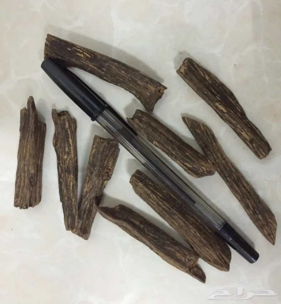 مزاد على اوقيتين عود ( ماروكي وكلمنتان محسن ) (image 4)